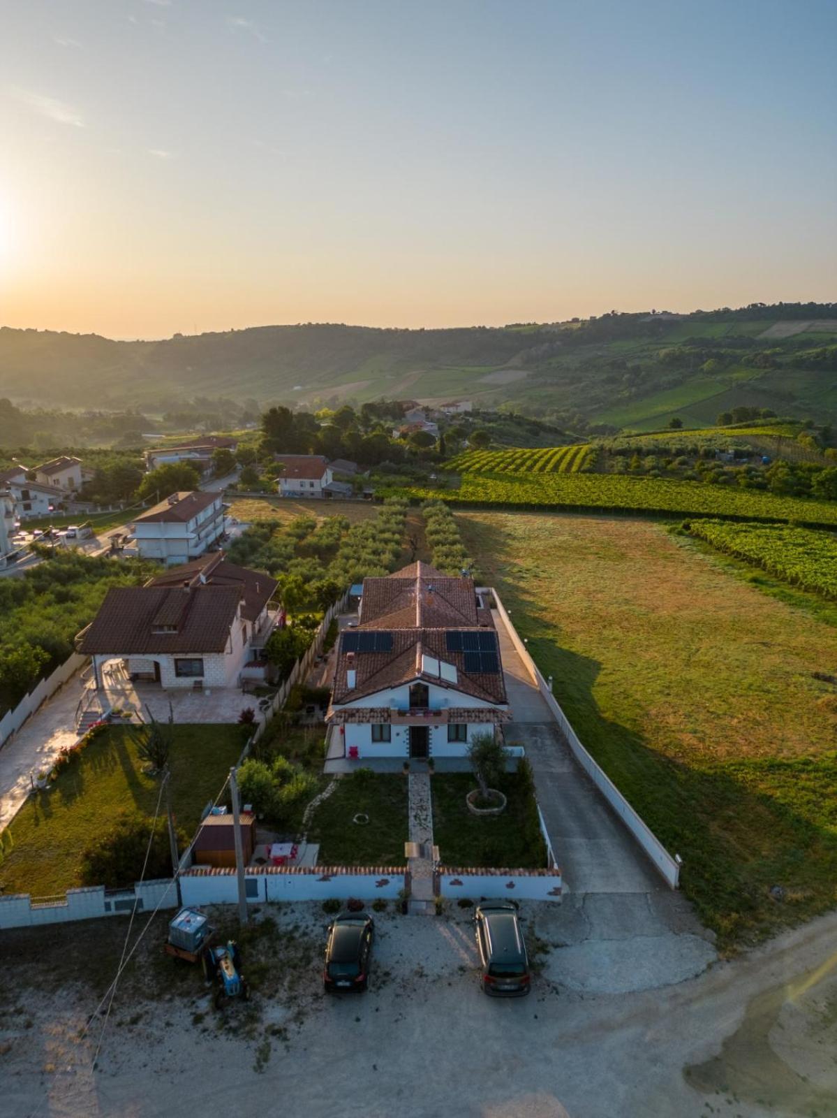 Villa Mastro Oleario 5 Dal Mare 30 Dai Monti Torrevecchia Teatina Екстериор снимка