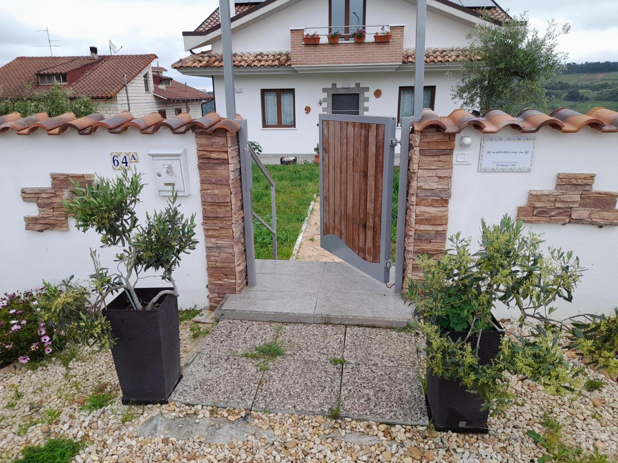 Villa Mastro Oleario 5 Dal Mare 30 Dai Monti Torrevecchia Teatina Екстериор снимка